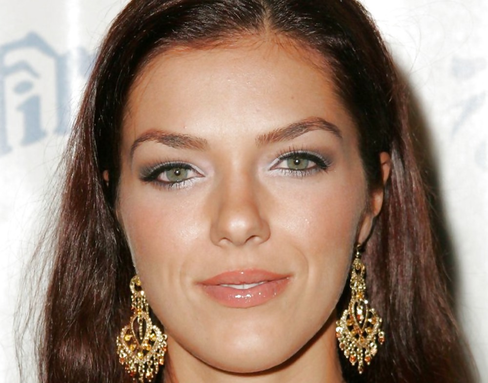 little hotties pict gal