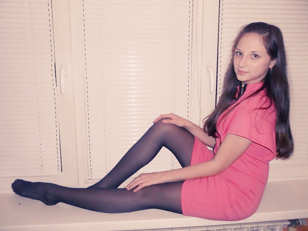 russian teens and babes in pantyhose 2 pict gal