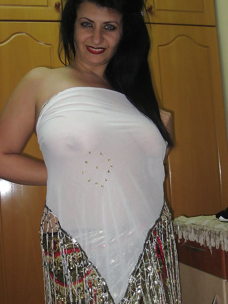 Israeli Facebook pict gal