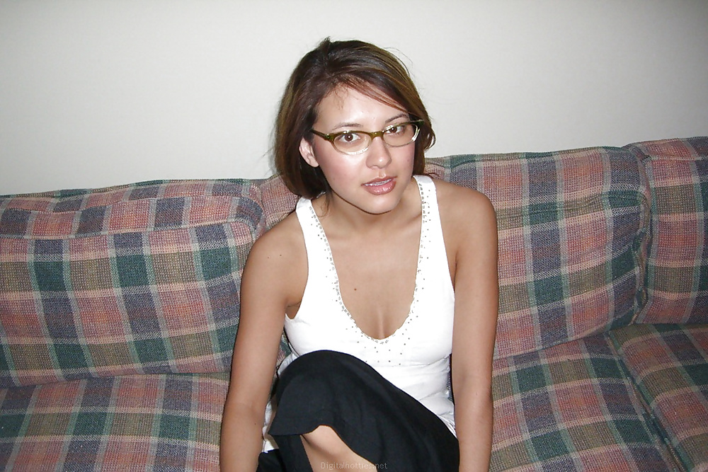 hot brunette teen pict gal