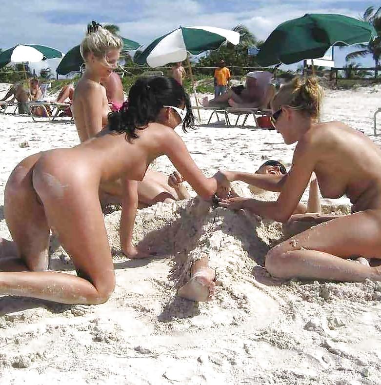 Beach Nude Teen pict gal