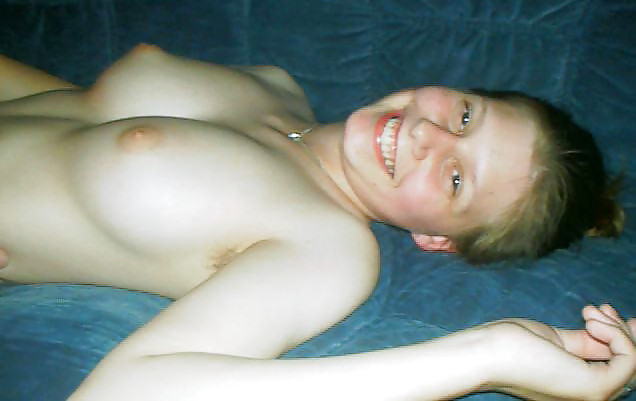 Show Your Tits 70 pict gal