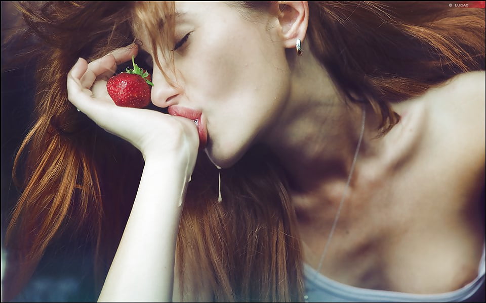 World Models-Artistic Nudes 2 pict gal