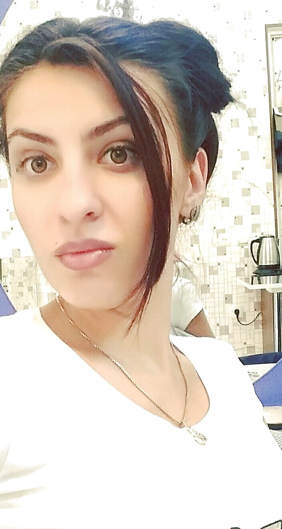 (This cunt loves to suck dick) pict gal