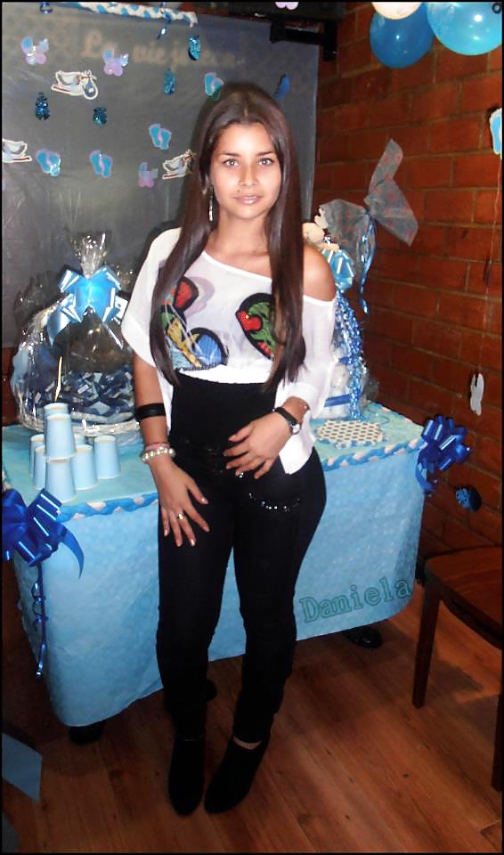 daniela amaya pict gal