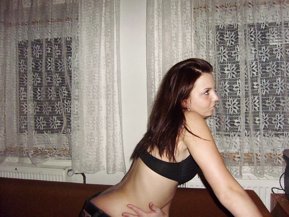 SILVIA - CUTE CZECH GIRL IV pict gal