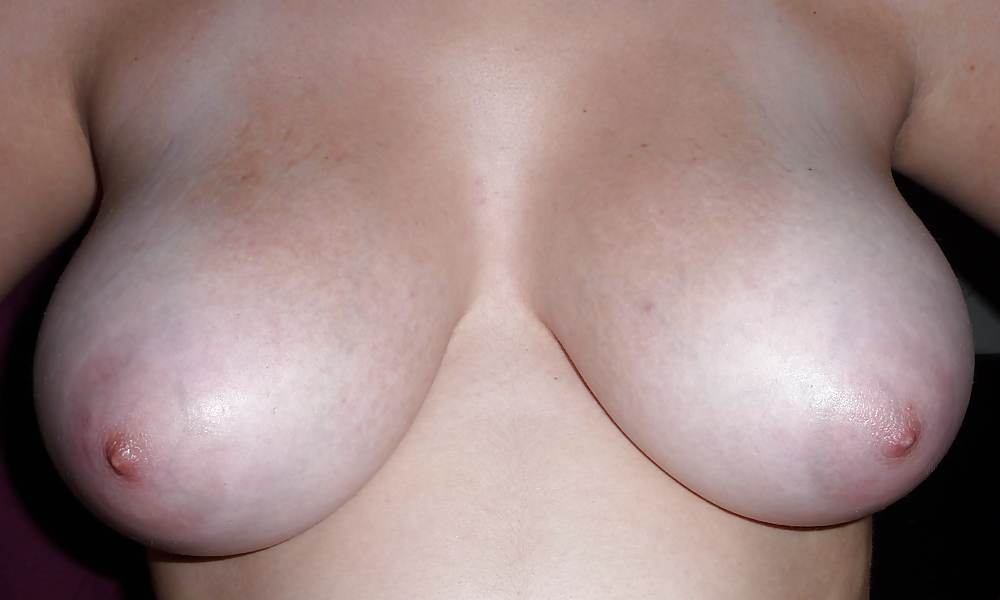 ex-girlfriend's tits pict gal