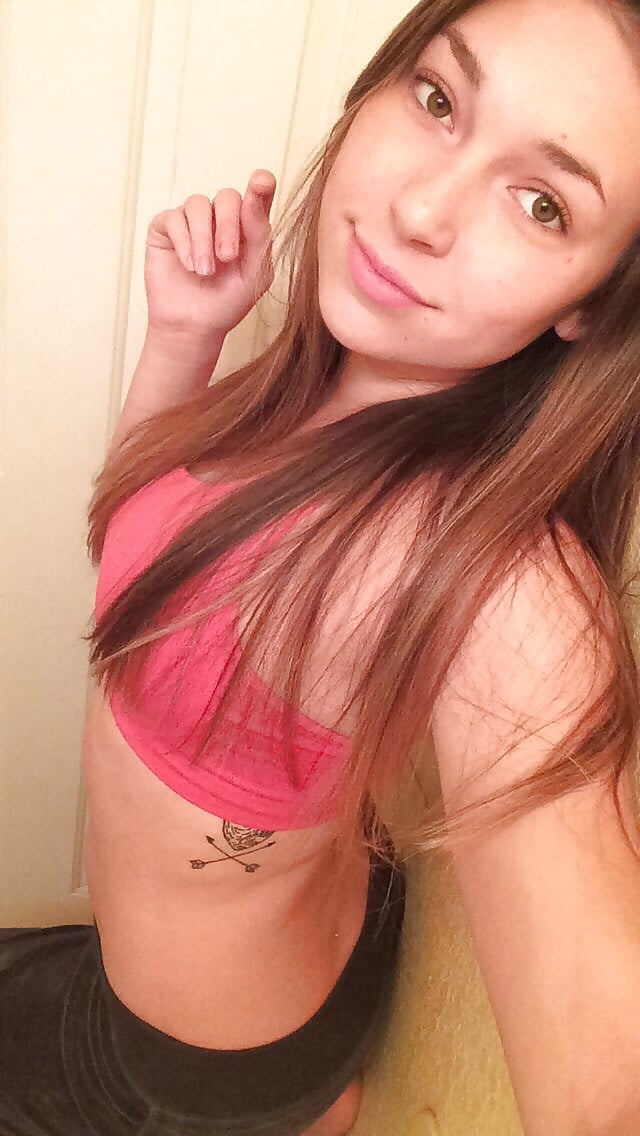 Amateur Teen Erin Nude Selfies pict gal