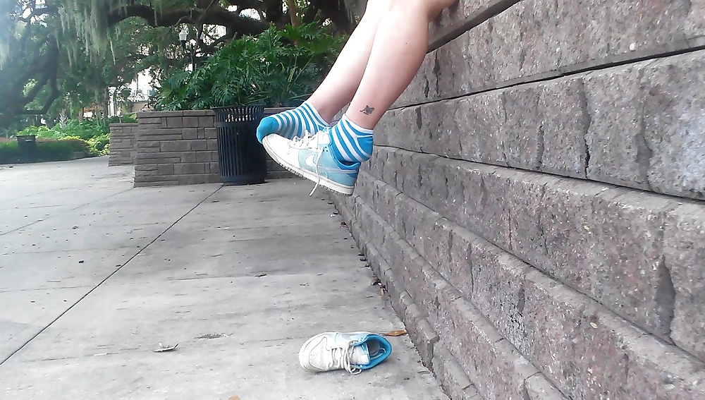 Blue strip socks pict gal