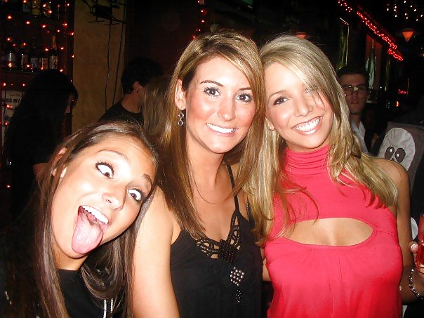 Facebook Friends 38 pict gal