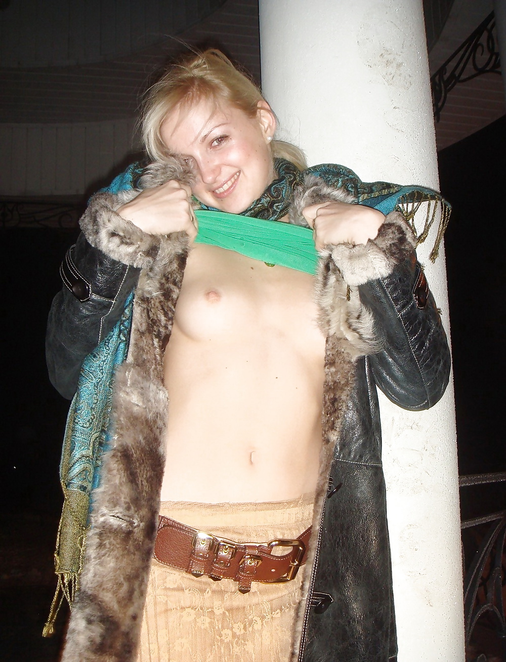 Skinny Blondes pict gal