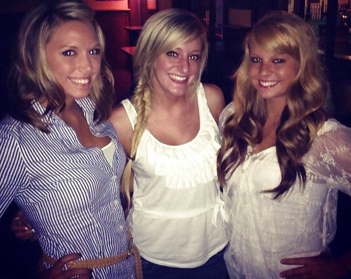 Facebook Friends 47 pict gal