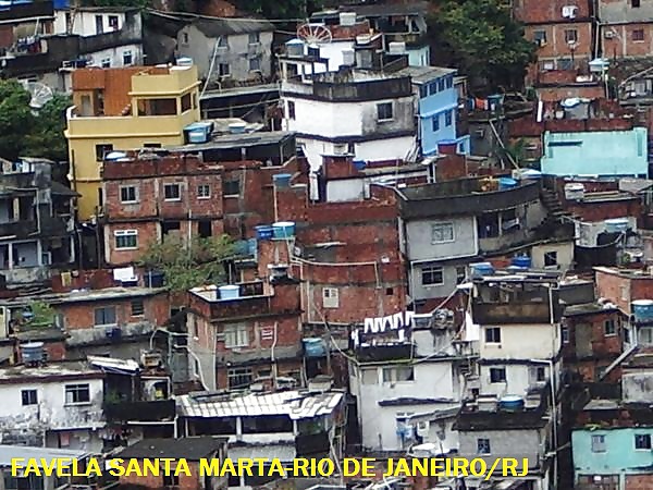 Girls from the favelas of Rio de Janeiro.(Personal Archive)3 pict gal