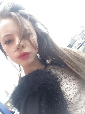 Teen Cheeky Babe