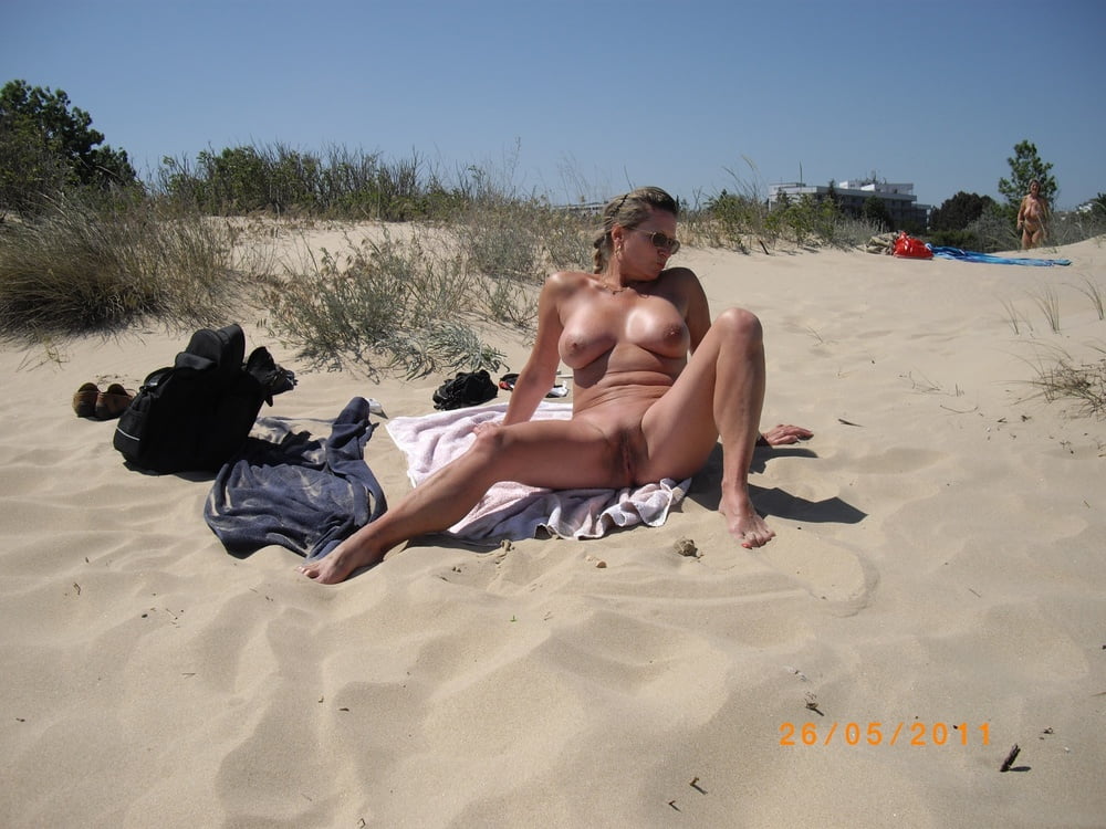 Busty Dutch Nudist MILF - 47 Photos 