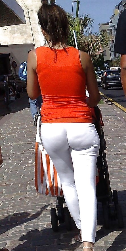 Wives In Tight And See Thru White Pants pict gal