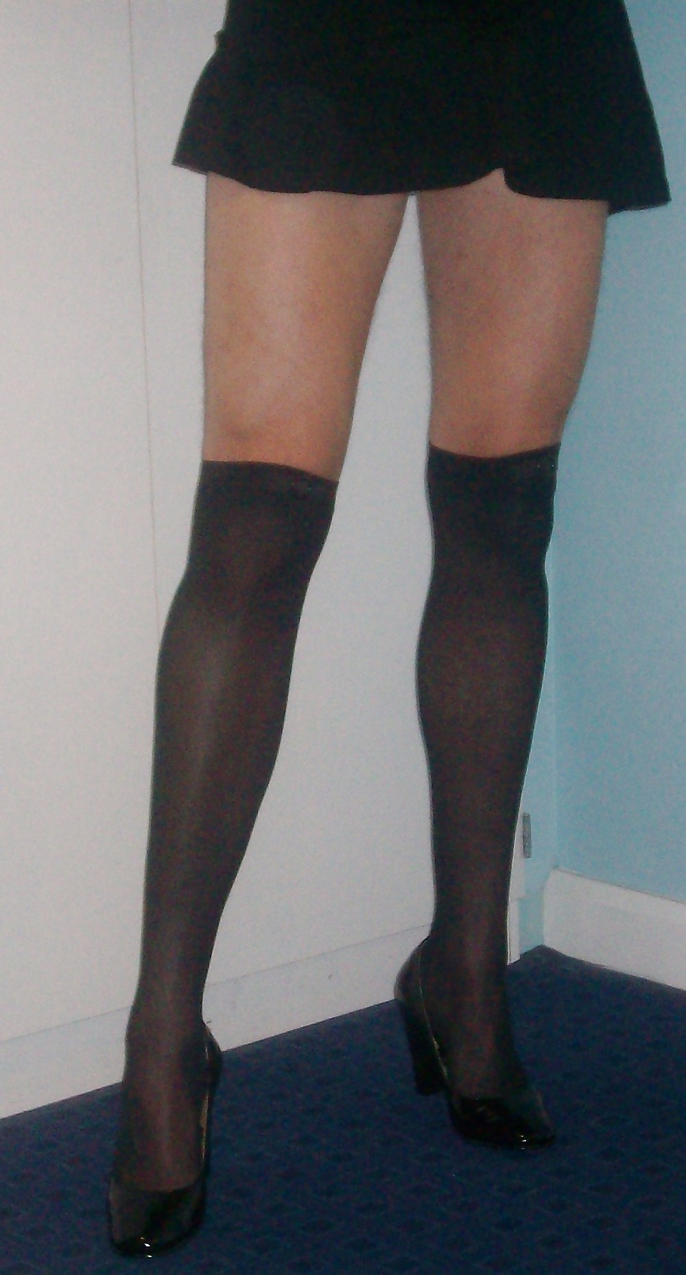 LEGS AND HEELS pict gal