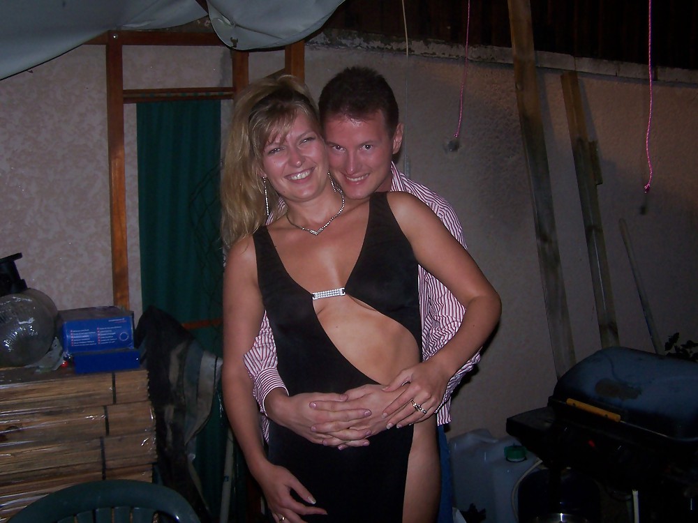 2SwingerWives From SmutDates.com pict gal