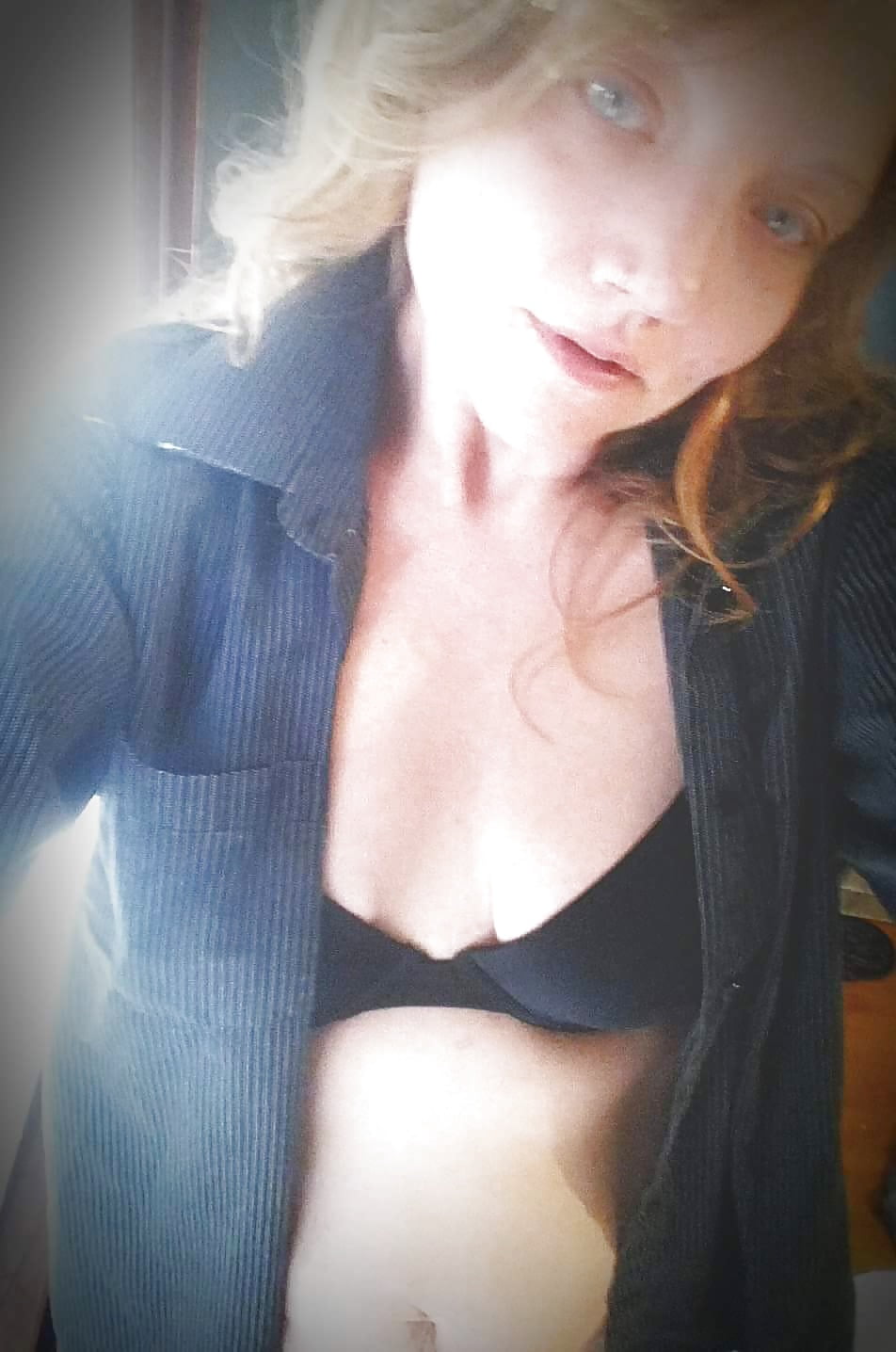 face book wifes and gf 2 pict gal