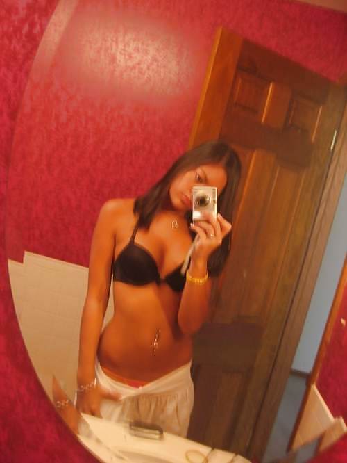 hot amateur brunette pict gal