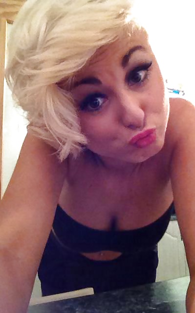 Super Cute blonde teen Rose from Manchester pict gal