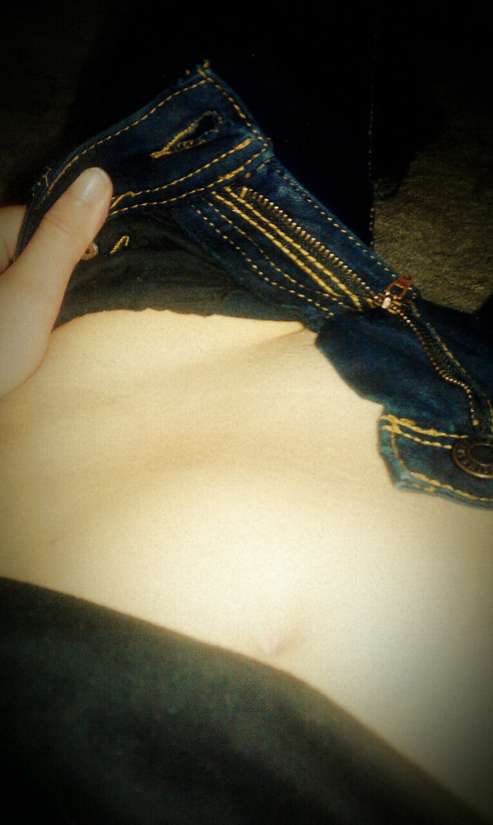 Portfolio for her modeling career pict gal