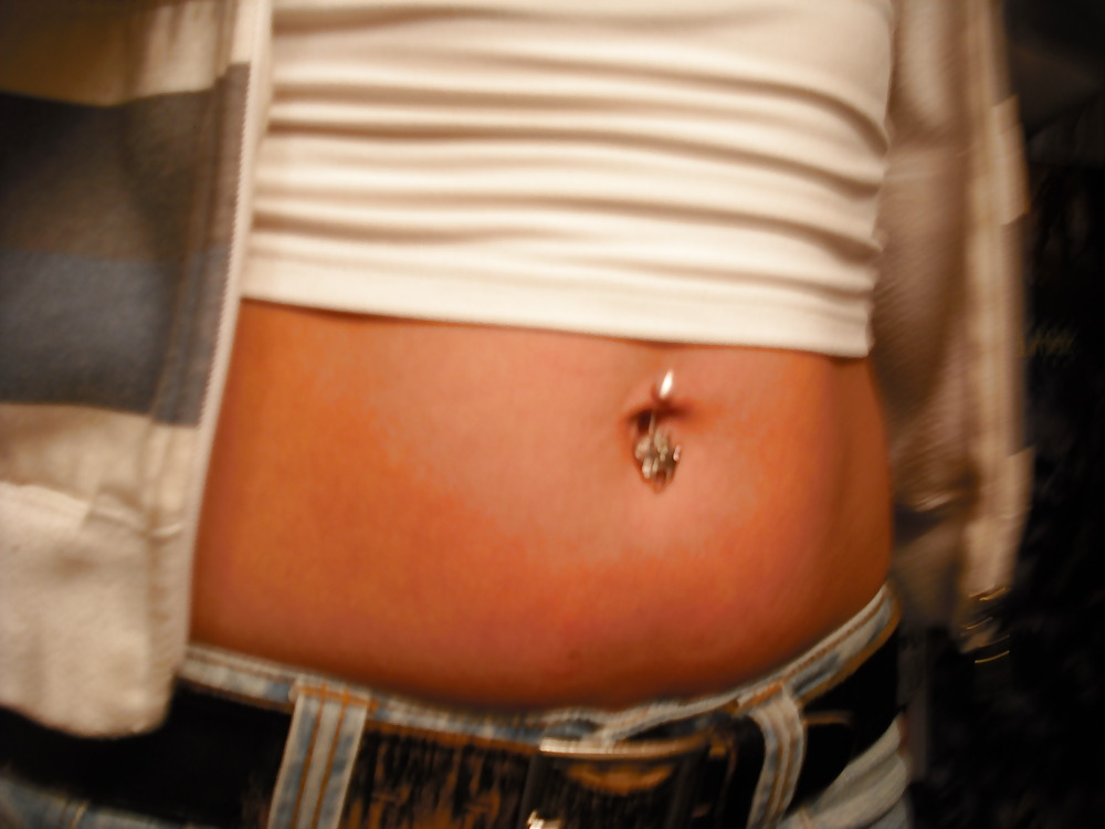 Innys & pierced Bellybuttons pict gal