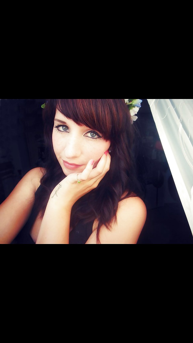 Nice Girls i know non nude pict gal