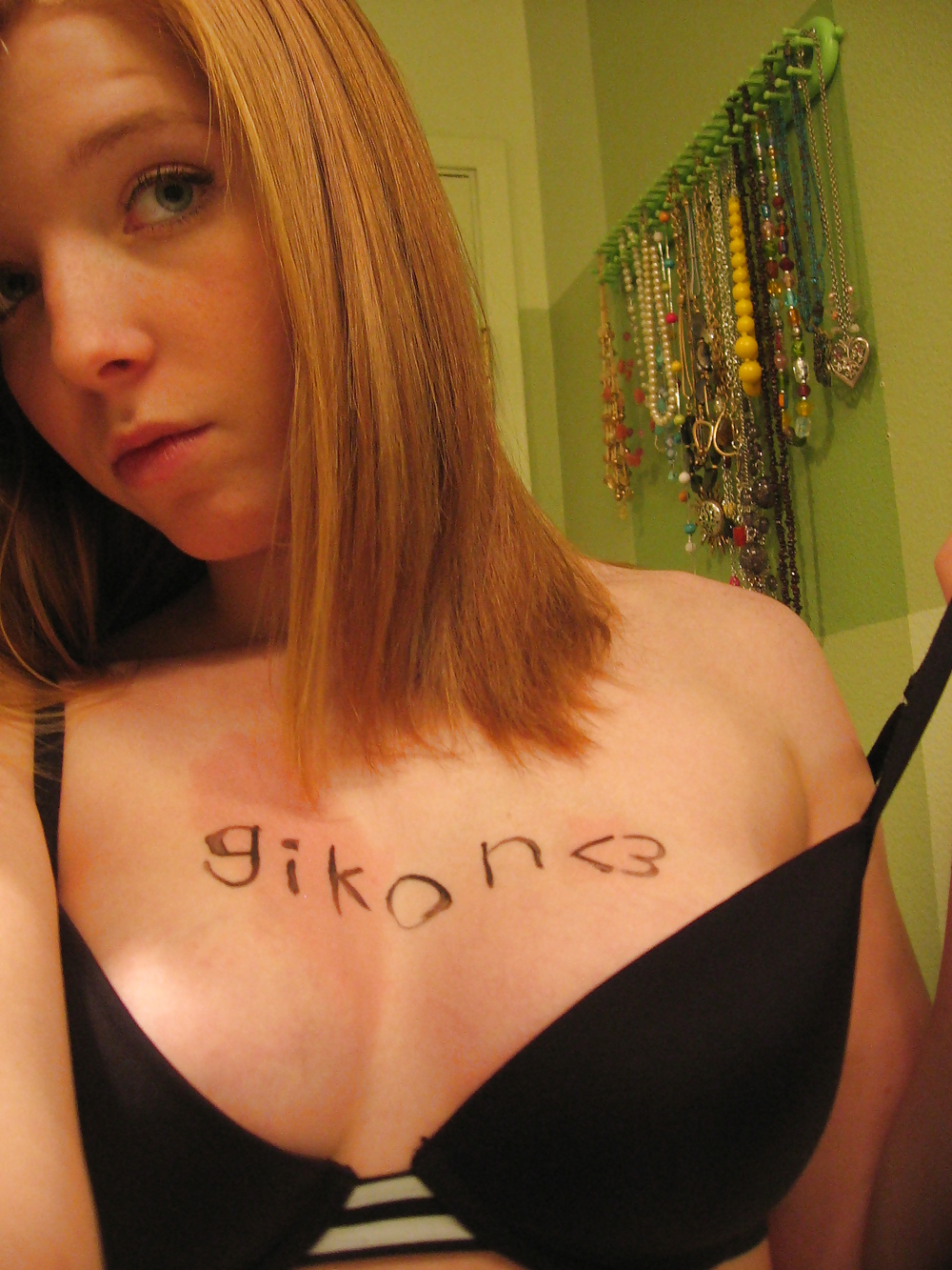 The List part 13 pict gal