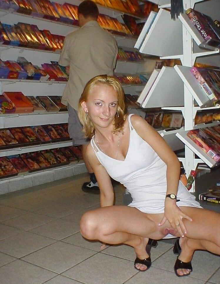 REALLY HOT GIRLS IN PUBLIC 09 pict gal