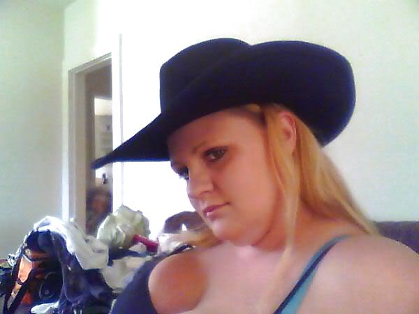 Busty CowGirl From SmutDates.com pict gal