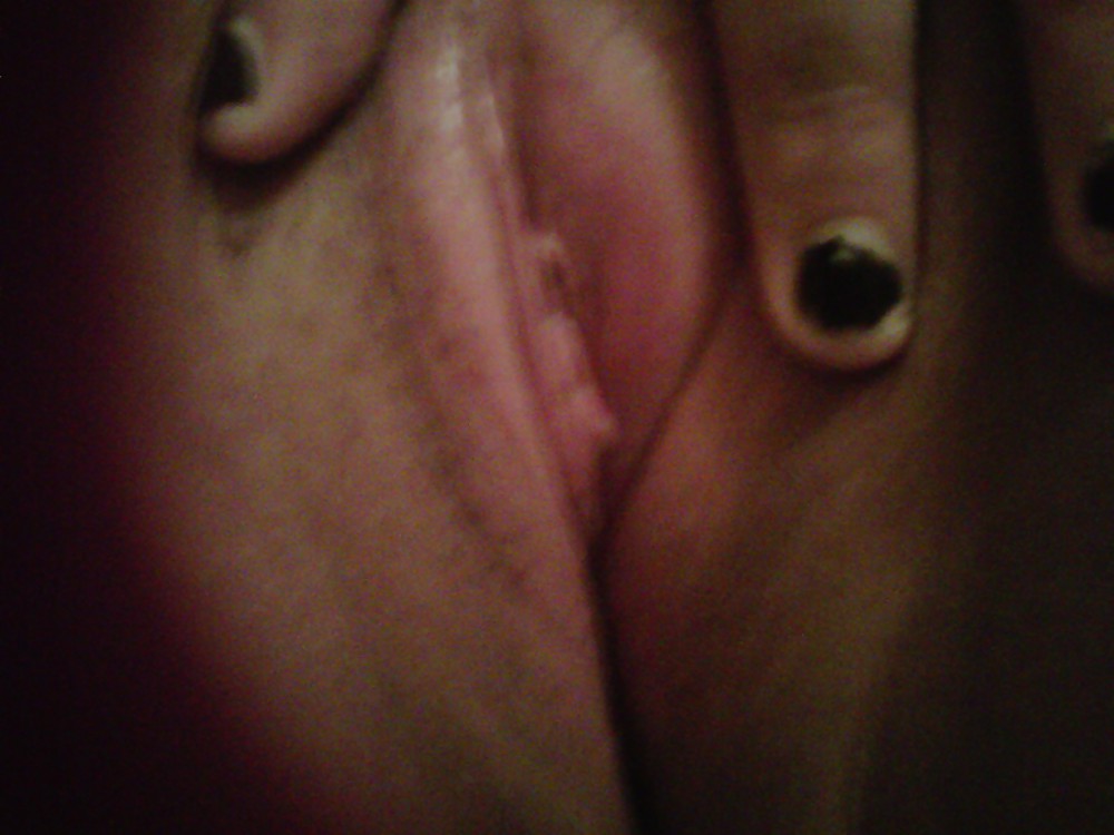 Lick my pussy, rub my pussy and fuck me hard pict gal