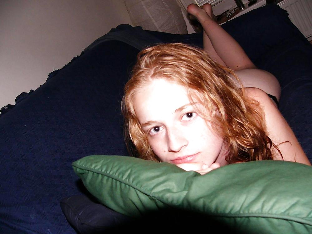 belle petite teen rousse pict gal