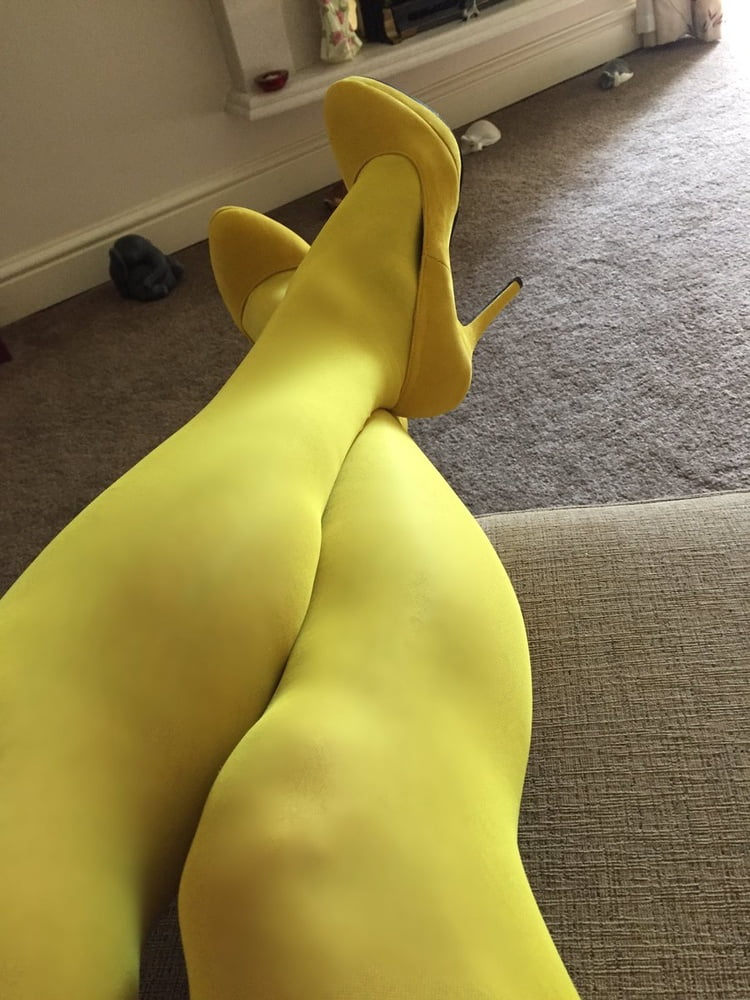 Me In Yellow Opaque Tights And Heels 8 Pics Xhamster 3357