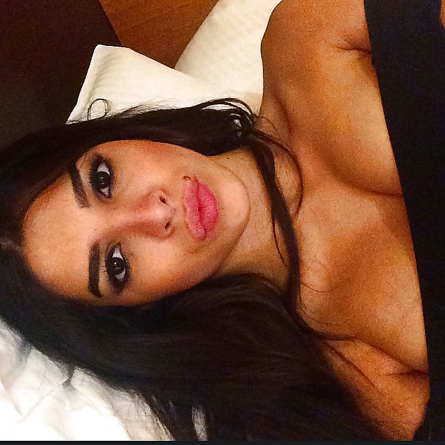 Arab beauty 30 - Cum on her pict gal