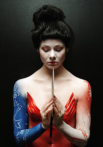 Body Painting 3 pict gal