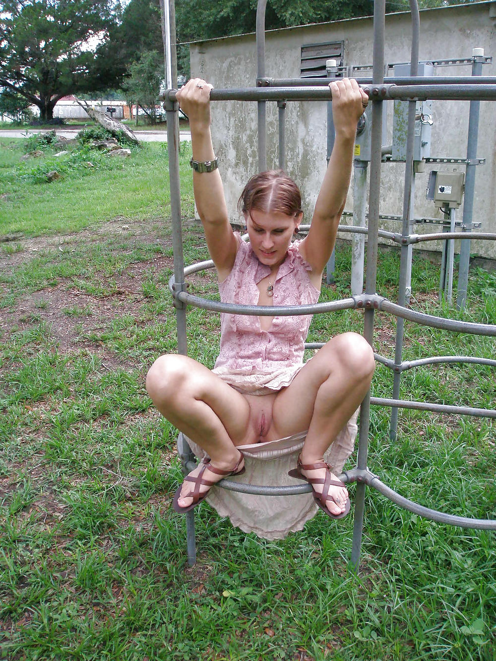 ALL AMATEUR - Here is CAROL pict gal