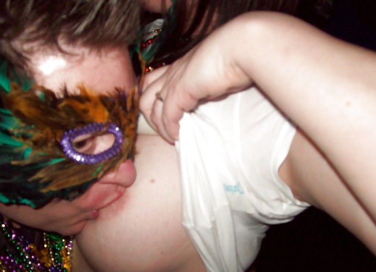 Private:  Naughty Mardi Gras Party pict gal