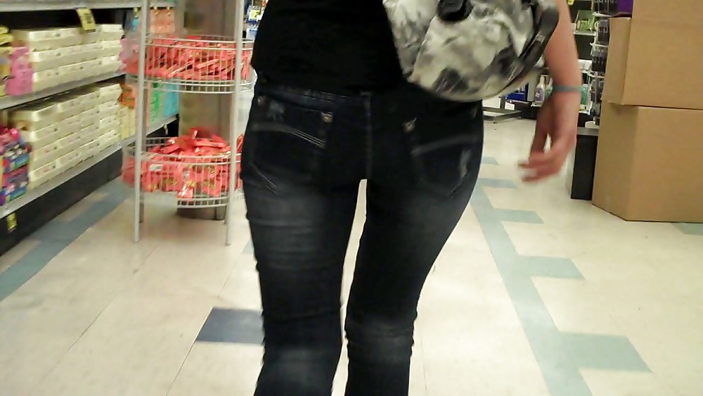 ass and butts in some jeans here pict gal