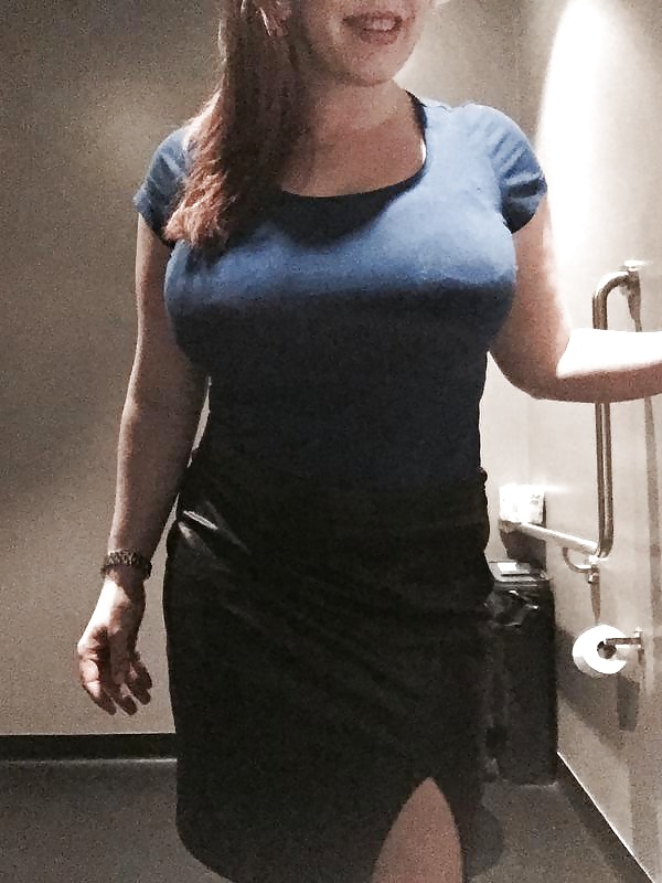 Thick and Bust Slut Emma from Twitter pict gal