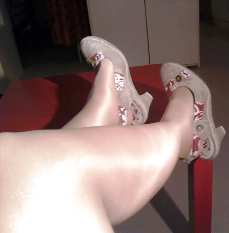 Horny sweet feet in shoes and without! pict gal