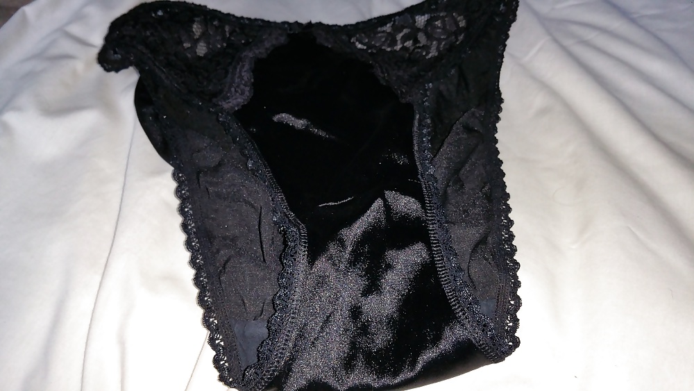british milf black sexy panties full bum .pls comment pict gal