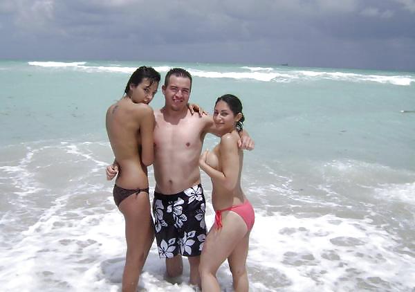 Arabian BOOOOOBS pict gal