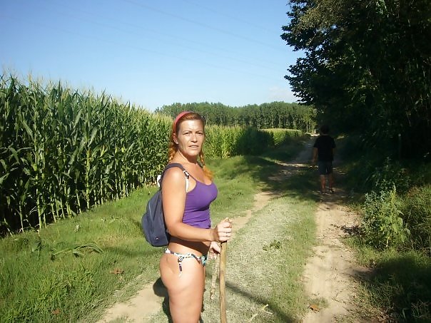 Tight milf Jessica pict gal