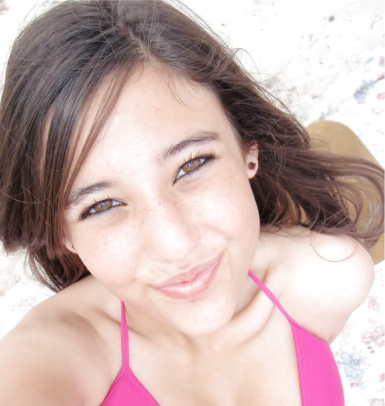 Paradise teens selfshots 3 pict gal