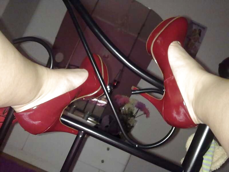 Dessous and Shoes pict gal