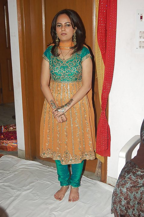 Hot Indian Lady pict gal