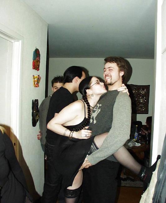 Party Suck pict gal
