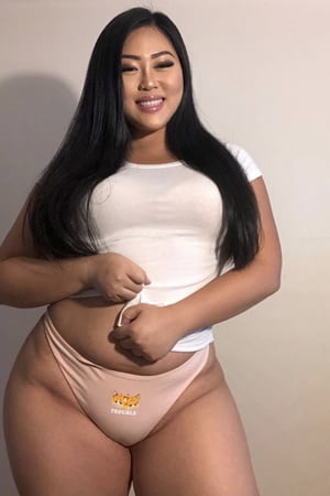 thick asian beauty         