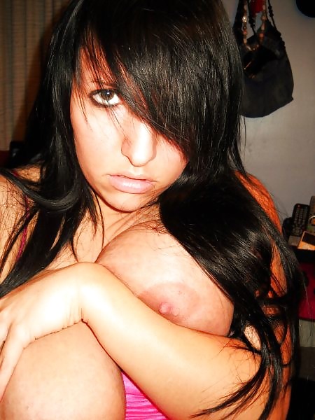 Busty Courtney From,SmutDates.com pict gal